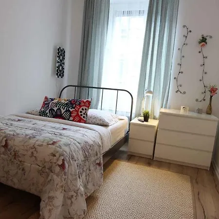 Apartment Cozy-city-central *