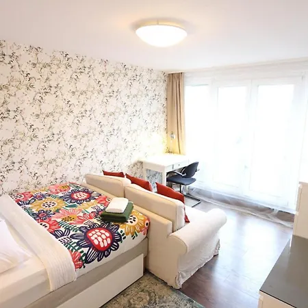 Cozy-city-central Apartment