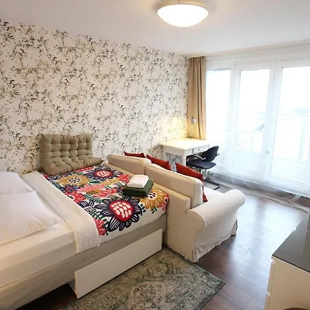 Cozy-city-central Apartment