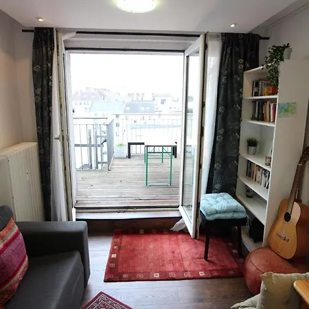 Cozy-city-central Apartment